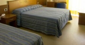 Hotel Solarium - autobusový zájazd CK Turancar (San Benedetto del Tronto - Palmová riviéra)