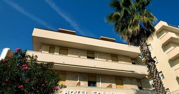 Hotel Solarium - autobusový zájazd CK Turancar (San Benedetto del Tronto - Palmová riviéra)