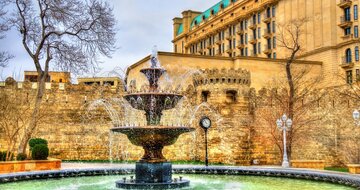 CK Turancar, letecké poznávacie zájazdy, Azerbajdžan - krajina ohňa, Baku