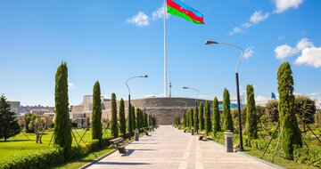 CK Turancar, letecké poznávacie zájazdy, Azerbajdžan - krajina ohňa, Baku