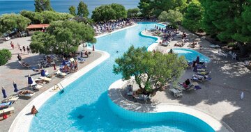 Club Esse Palmasera - bazén - letecký zájazd CK Turancar - Taliansko - Sardínia