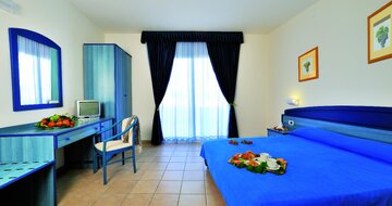 Hotel Nicotera Beach - izba - letecký zájazd CK Turancar - Taliansko - Kalábria - Nicotera Marina