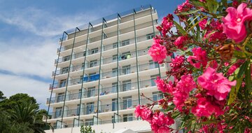Hotel Neptun - Chorvátsko - Tučepi - zájazd CK Turancar