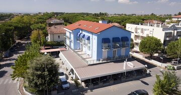 Hotel RODI*** v stredisku Cervia, dovolenka v Taliansku s CK TURANCAR autom alebo autobusom