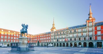 CK Turancar, Letecký poznávací zájazd, Španielsko, Madrid, hlavné námestie Plaza Mayor