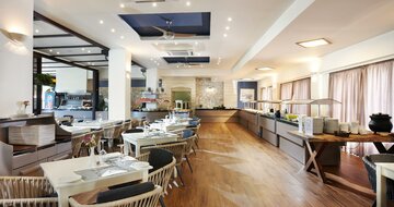 Hotel Santa Marina beach-Kréta-letecký zájazd CK Turancar-reštaurácia