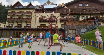 Hotel Družba - detský kolotoč - indivudálny zájazd CKTurancar - Slovensko, Demänovská Dolina