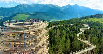 Chodník korunami stromov - Bachledova dolina - Vysoké Tatry a severný Spiš - Autobusový poznávací zájazd -  Zdroj: chodnikkorunamistromov.sk