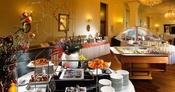 Grandhotel Praha - raňajkový bufet - individuálny zájazd CK Turancar - Slovensko, Tatranská Lomnica
