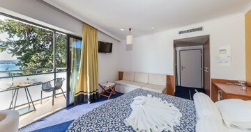 Hotel Ilirija - zájazd CK Turancar - Chorvátsko - Biograd na Moru