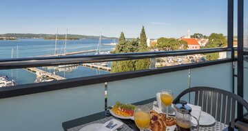 Hotel Ilirija - zájazd CK Turancar - Chorvátsko - Biograd na Moru