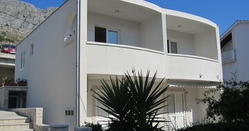 Vila Vukovič Davor - apartmány (budova č.2) - autobusový zájazd CK Turancar - Chorvátsko - Omiš (Duće)