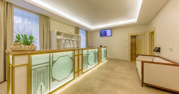 SPA Royal Palace - balneocentrum -  individuálny zájazd CK Turancar - Slovensko, Turčianske Teplice