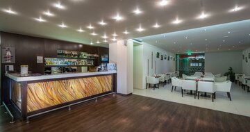 Liečebný dom Veľká Fatra - recepcia - individuálny zájazd CK Turancar - Slovensko, Turčianske Teplice