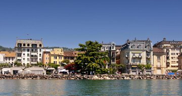 Autobusový poznávací zájazd Švajčiarsko - Vevey Ženevské jazero