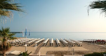 Hotel Aquila Porto Rethymno-pláž-letecký zájazd CK Turancar-Kréta-Anissaras