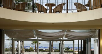 Hotel Aquila Porto Rethymno-hala-letecký zájazd CK Turancar-Kréta-Anissaras