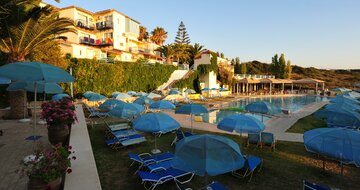 Hotel Rethymno Mare - bazén - letecká doprava CK Turancar - Kréta, Skaleta