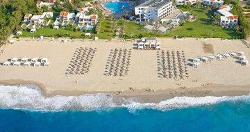 Hotel Aquila Porto Rethymno-hotelová pláž-letecký zájazd CK Turancar-Kréta-Anissaras