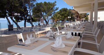 Hotel Alga - Chorvátsko - Tučepi - zájazd CK Turancar