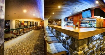 Hotel FIS - lobby bar - individuálny zájazd CK Turancar - Štrbské Pleso, Slovensko