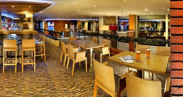 Hotel FIS - lobby bar - individuálny zájazd CK Turancar - Štrbské Pleso, Slovensko