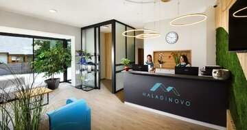 Maladinovo - recepcia -  individuálny zájazd CK Turancar - Slovensko, Liptovská Mara