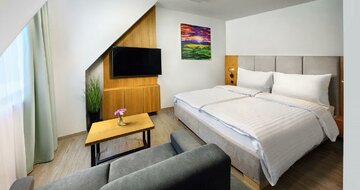 Maladinovo - apartmán - Bernard pub - individuálny zájazd CK Turancar - Slovensko, Liptovská Mara