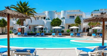 Floresta - bazén - letecký zájazd CK Turancar - Lanzarote, Puerto del Carmen