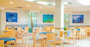 Floresta - reštaurácia - letecký zájazd CK Turancar - Lanzarote, Puerto del Carmen
