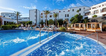 Grand Castillo Tagoro Family and Fun - bazén - letecký zájazd CK Turancar - Lanzarote, Playa Blanca