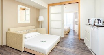 Sol Lanzarote Hotel - rodinná izba - letecký zájazd CK Turancar - Lanzarote, Puerto Del Carmen