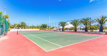 THB Tropical Island - tenisové kurty - letecký zájazd CK Turancar - Lanzarote, Playa Blanca