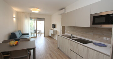 Stella del Nord apartmánový dom v Bibione, zájazdy autobusovou a individuálnou dopravou CK TURANCAR