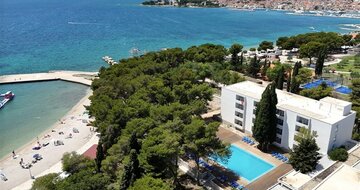 Hotelový komplex Imperial Green - bazén - autobusový zájazd CK Turancar - Chorvátsko, Vodice