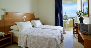 Hotel Elefteria-izba-letecký zájazd CK Turancar-Kréta-Agia Marina