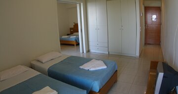 Hotel Elefteria - rodinná izba - letecký zájazd CK Turancar - Kréta, Agia Marina
