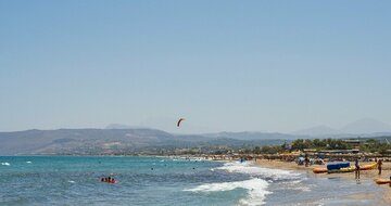 Hotel Elefteria - pláž - letecký zájazd CK Turancar - Kréta, Agia Marina