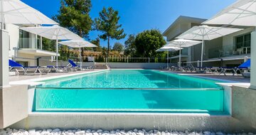 Apartmány Elegant - exteriér - zájazd CK TURANCAR