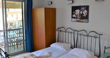 Mini house-štúdio-Thasos-Limenaria-autobusový zájazd CK TURANCAR