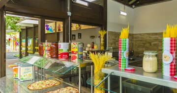 Imperial Resort - snack bar - letecký a autobusový zájazd CK Turancar - Bulharsko, Slnečné pobrežie