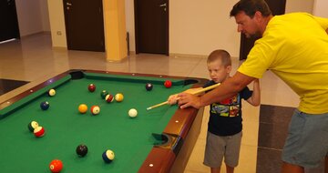 Plamena Palace - biliard - letecký a autobusový zájazd CK Turancar - Bulharsko, Primorsko