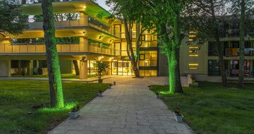 Queen Nelly Park - hotel - letecky a autokarový zájazd s CK Turancar - Kiten, Bulharsko