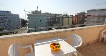 apartmány HORIZON v Bibione Spiaggia, dovolenka autobusom  v Taliansku s CK TURANCAR typ B