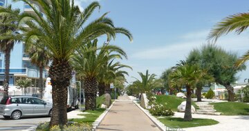 Rezidencia Seaside - cyklistický chodník - zájazd vlastnou dopravou CK Turancar - Taliansko - San Benedetto del Tronto - Palmová riviéra