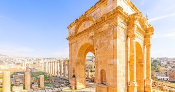 CK Turancar, Letecký poznávací zájazd, Jordánsko - tajomstvá Petry a divoká púšť, Jerash