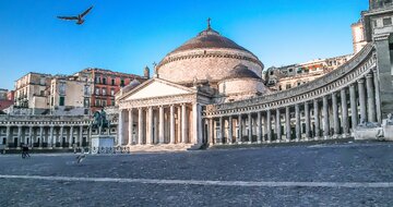 CK Turancar, Letecký poznávací zájazd, Kampánia, Neapol, Piazza del Plebiscito