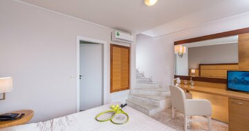 Hotel Athina Palace-letecký zájazd CK Turancar-Kréta-Mades