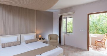 Hotel Athina Palace - izba štandard - letecký zájazd CK Turancar - Kréta, Mades