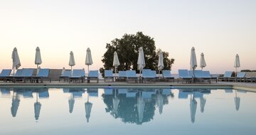 Hotel I resort - bazén - letecký zájazd CK Turancar - Kréta, Stalida